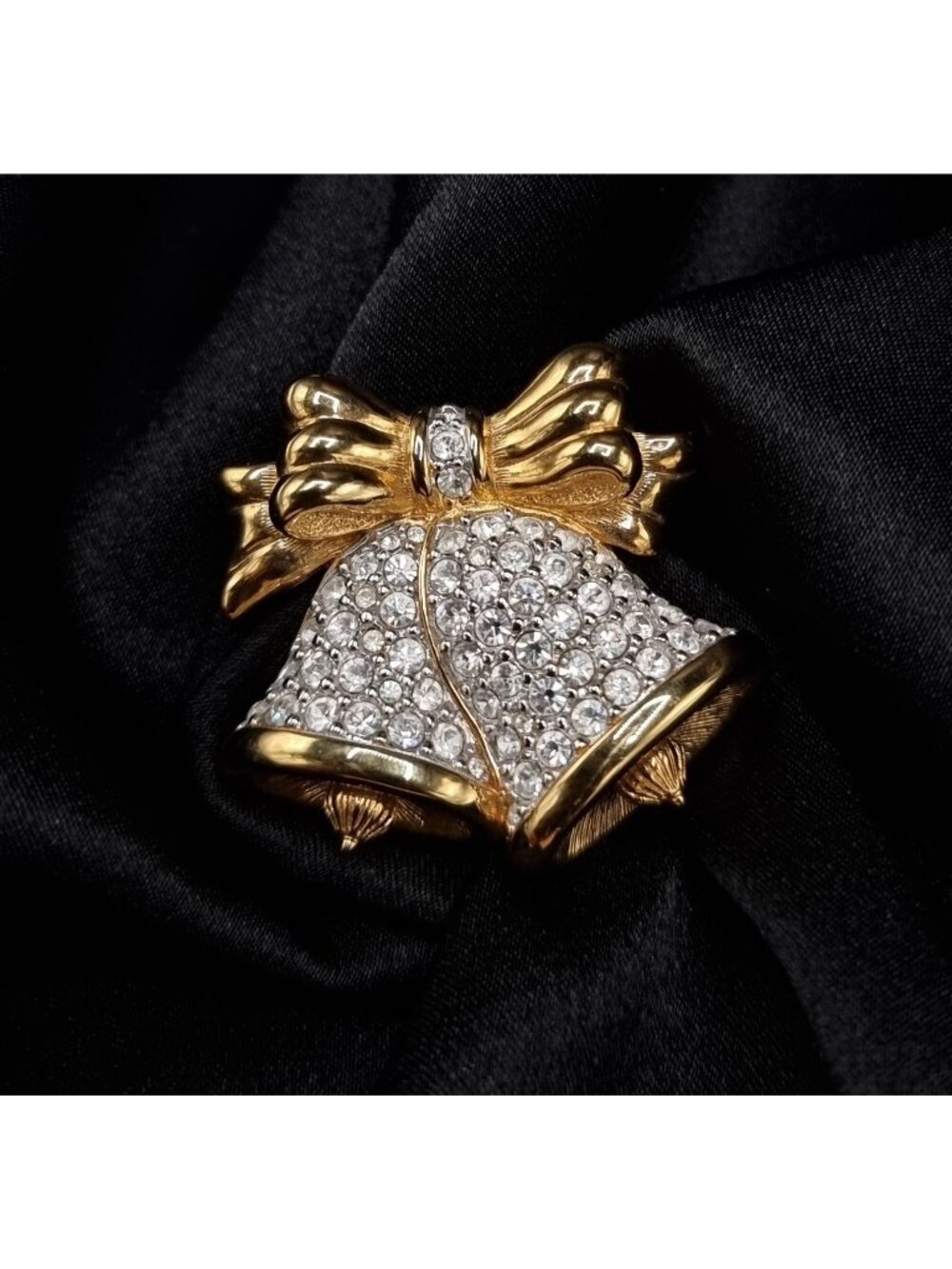 Vintage Early 2000s SWAROVSKI Signed Crystal Gold-Tone Bow & Bell Brooch